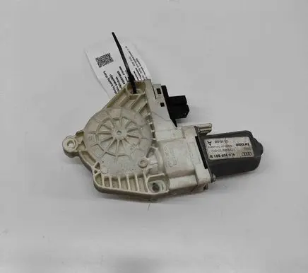 Audi Q7 4L Rear door window regulator motor 4L0959801B