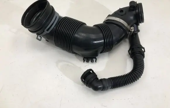 Seat Leon (5F) Air intake duct part 500129654
