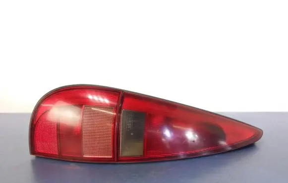 Renault Laguna I Rear/tail lights