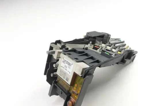 Peugeot 308 Fuse module 28236841 02100624