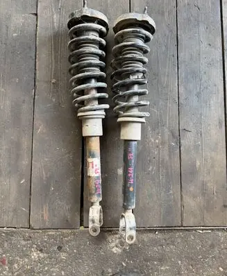 Mercedes-Benz E W211 Front shock absorber with coil spring 000099