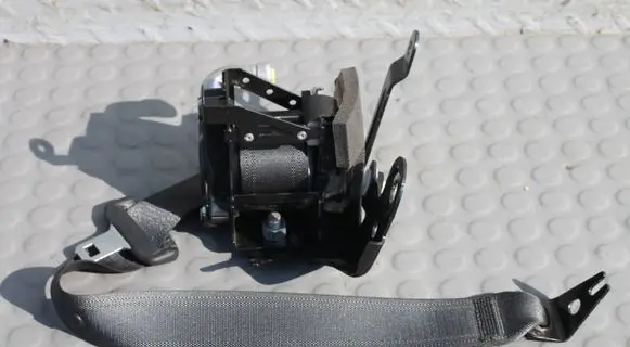 Mazda CX-30 Rear seatbelt PASLEWYTYLCX30