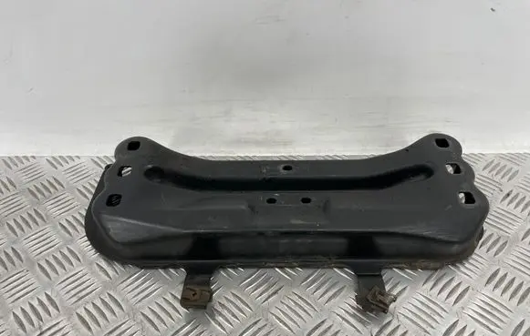 Mercedes-Benz E W212 Gearbox mounting bracket A2122402802