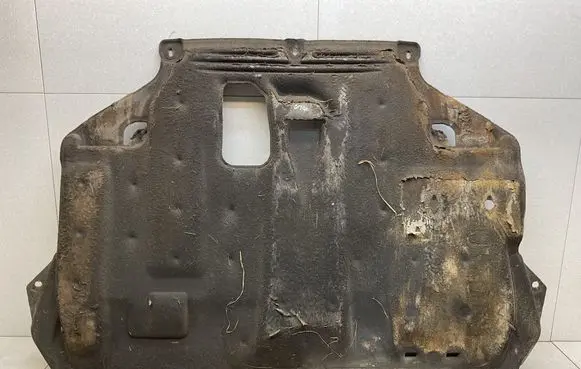Ford C-MAX II Engine splash shield/under tray 