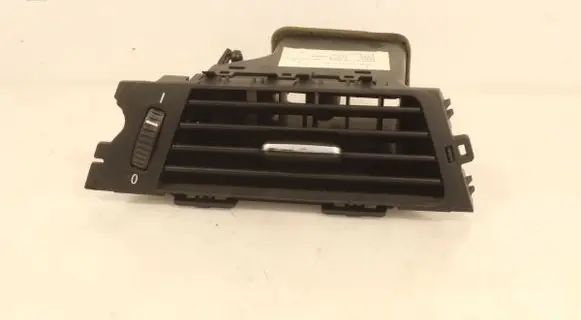 BMW 3 E90 E91 Dashboard side air vent grill/cover trim 91304599