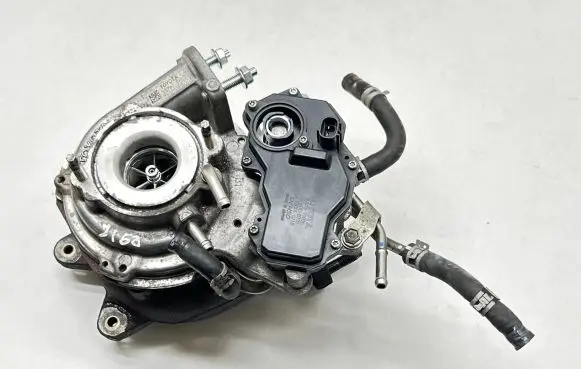 Toyota Land Cruiser (J150) Turbo 1720111100 4201032956 8967471020