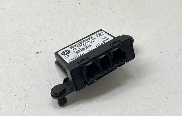 Chrysler Pacifica Parking PDC control unit/module 68485862AB 0217000253 192240