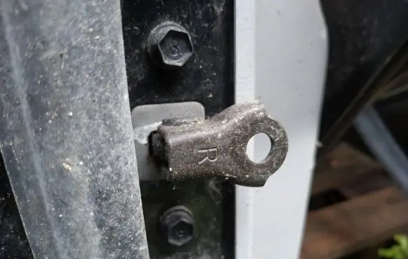 Hyundai Sonata Rear door check strap stopper