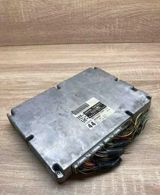 Lexus RX 450H Engine control unit/module ECU 8966105442 MB2750001560
