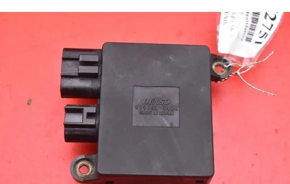 Mazda CX-7 Relay mounting block 4993003400
