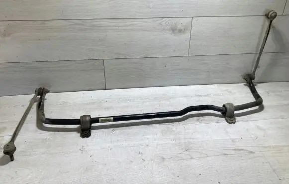 Skoda Octavia Mk3 (5E) Front anti-roll bar/sway bar 5Q0411303T