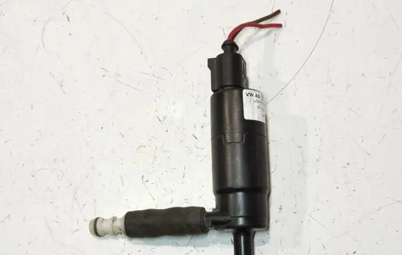 Audi A6 S6 C5 4B Headlight washer pump 3B0955681A 001017