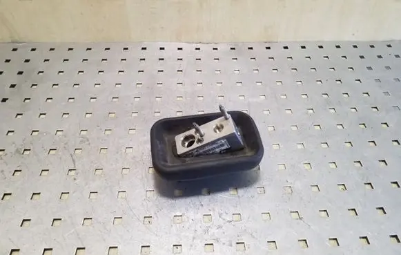 Air conditioning (A/C) expansion valve