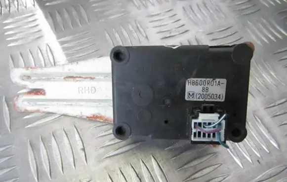 Mazda 323 F Air flap motor/actuator hb600r01a