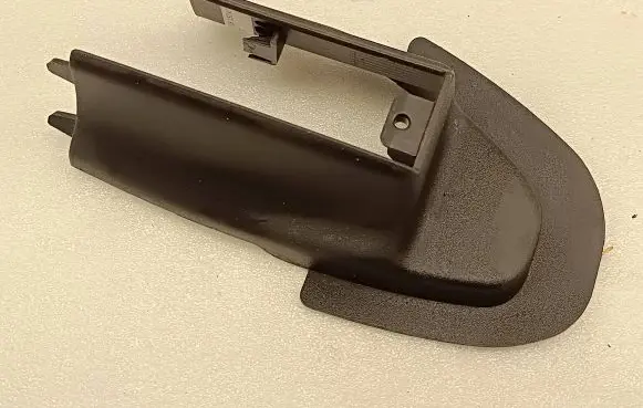 Chrysler Pacifica Front passenger seat rail trim 5RT22TRMAB MT19912 66592
