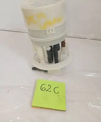 Renault Clio III Mechanical fuel pump 1212123