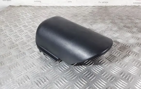 Steering wheel column trim