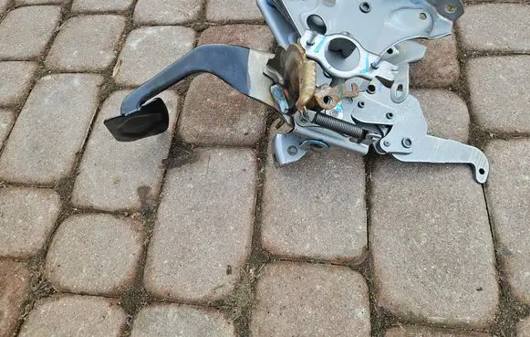 Toyota Highlander XU70 Brake pedal 3Y16A0287B