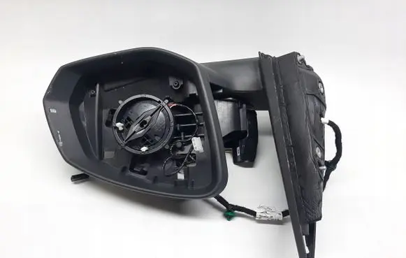 Volkswagen Transporter - Caravelle T7 Front door electric wing mirror 7T0857502
