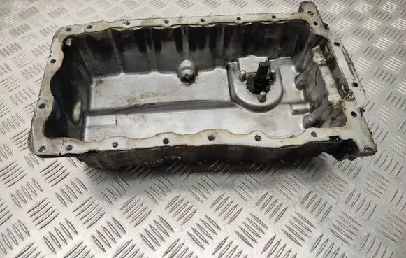 Skoda Octavia Mk2 (1Z) Oil sump 1J0907660C BXE