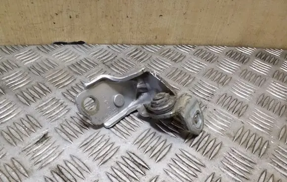 Ford Mondeo MK V Rear door lower hinge DS73F26810AC
