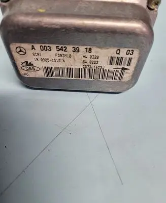 Mercedes-Benz CLK A209 C209 ESP acceleration yaw rate sensor A00354218