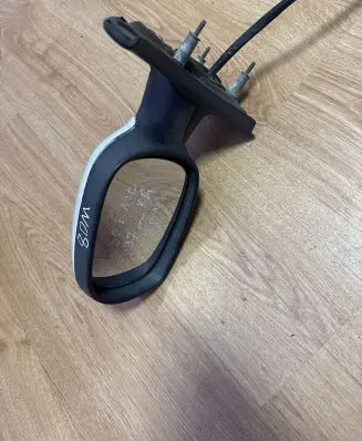 Renault Scenic I Manual wing mirror 010461 020461