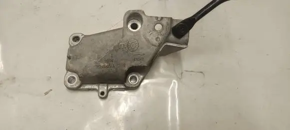 Dodge Durango Engine mounting bracket 68275986AA