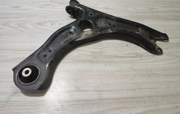 Skoda Scala Front control arm M105