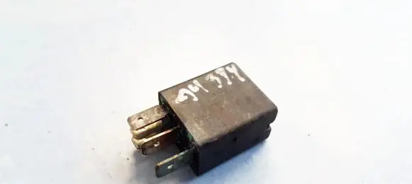 Peugeot 406 Other relay 232303