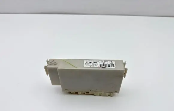 Toyota Prius (XW30) Other relay 8264175020