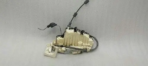 Mercedes-Benz S W221 Front door lock A2217200835