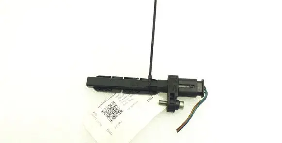 BMW 1 F20 F21 Crankshaft position sensor 7805188