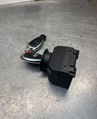 Mercedes-Benz ML W164 Ignition lock a1645451308