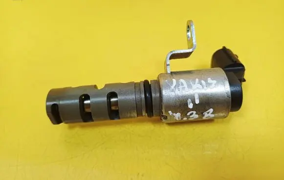 Toyota Yaris Camshaft vanos timing valve 
