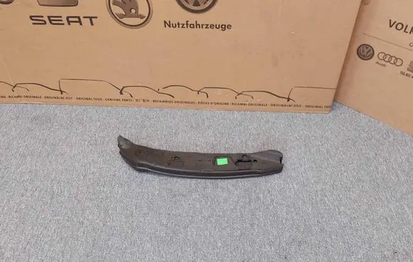 Audi A3 S3 8V Fender foam support/seal 8V5864235 8V5864235S