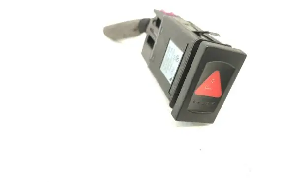 Volkswagen PASSAT B5 Hazard light switch 3B0953235B