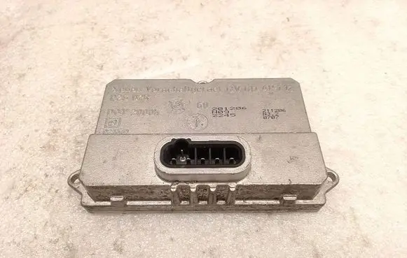 Mercedes-Benz E W211 Headlight ballast module Xenon 5DV00829000