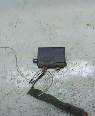 Volkswagen PASSAT B4 Immobilizer control unit/module 1H0953257B
