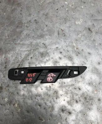 Audi RS5 Fender grill 8W6853238-BILI 8W6853238