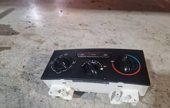 Citroen C4 I Climate control unit