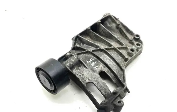 BMW X3 F25 A/C compressor mount bracket 7585167