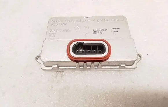 Mercedes-Benz E W211 Headlight ballast module Xenon 5DV00829000