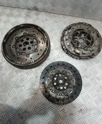 Skoda Octavia Mk2 (1Z) Clutch set kit 323064110