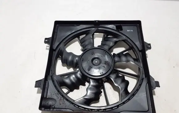 KIA Sportage Radiator cooling fan shroud 25304CZ201