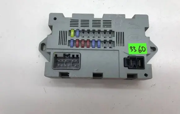 Land Rover Range Rover L405 Fuse module CPLA14Q073AA 1805304556 73707520