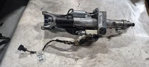Mercedes-Benz R W251 Steering wheel axle A2514600716 16878011