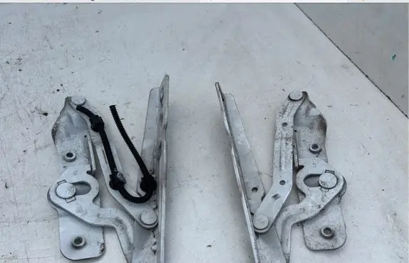 Ford C-MAX II Engine bonnet/hood hinges CMAX