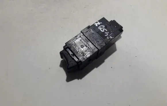 Chrysler PT Cruiser Wiper switch 04671671AC