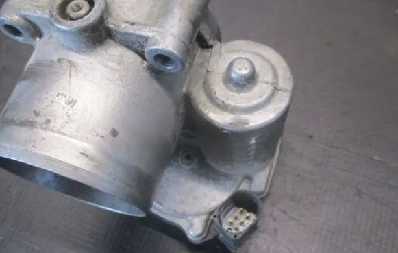 Seat Ibiza III (6L) Throttle body valve 03C133062C